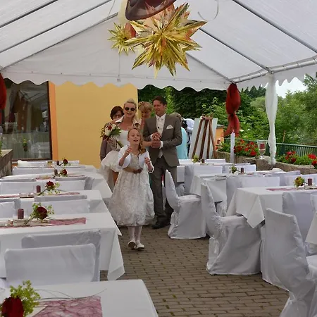 Мини-отель Alter Felsenkeller Наумбург