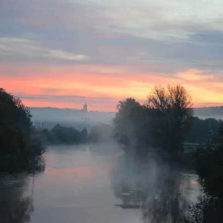 여관 Alter Felsenkeller