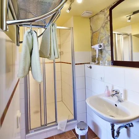 여관 Alter Felsenkeller 나움부르크