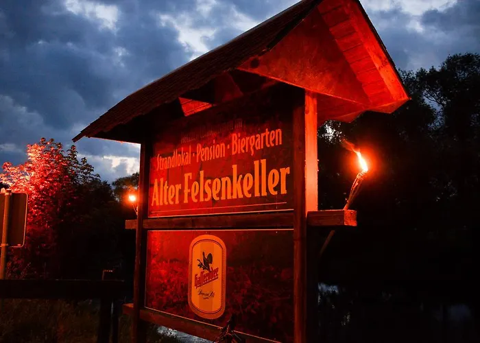 Alter Felsenkeller 3* 나움부르크